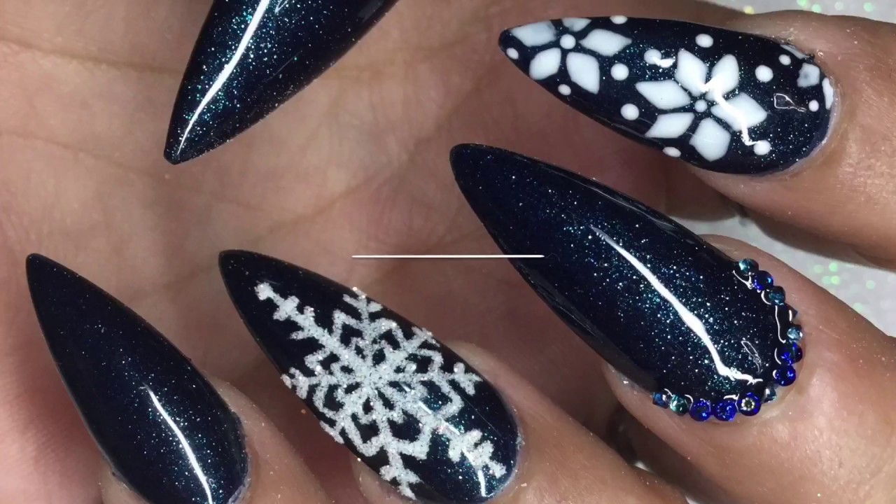 Uñas acrílicas- Copos de nieve🎄