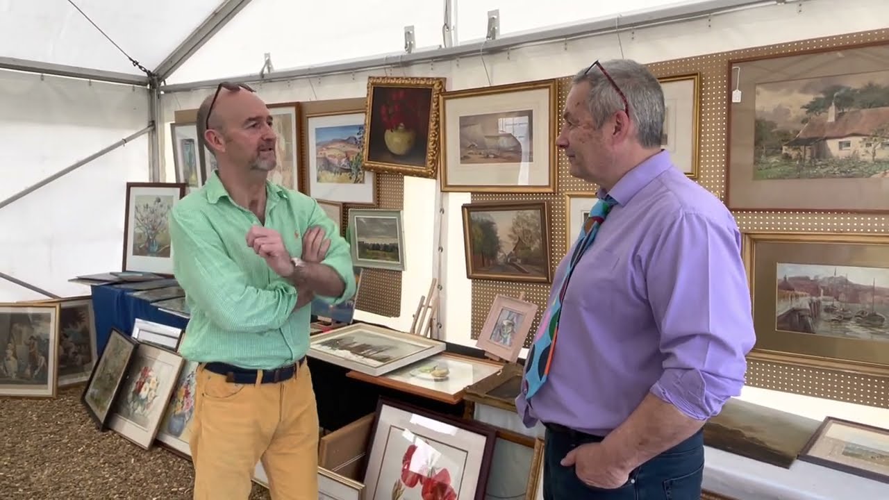 David Harper speaks with fellow art lover, Stan of Kilroy Fine Art at the Festival of Antiques