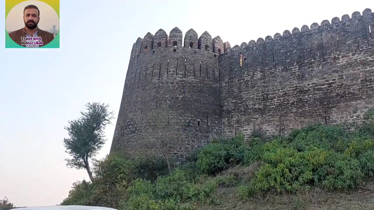 Sangni Fort | Sangni Qila