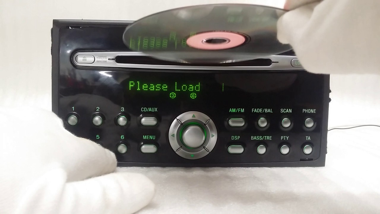 Ford 600 cd sony