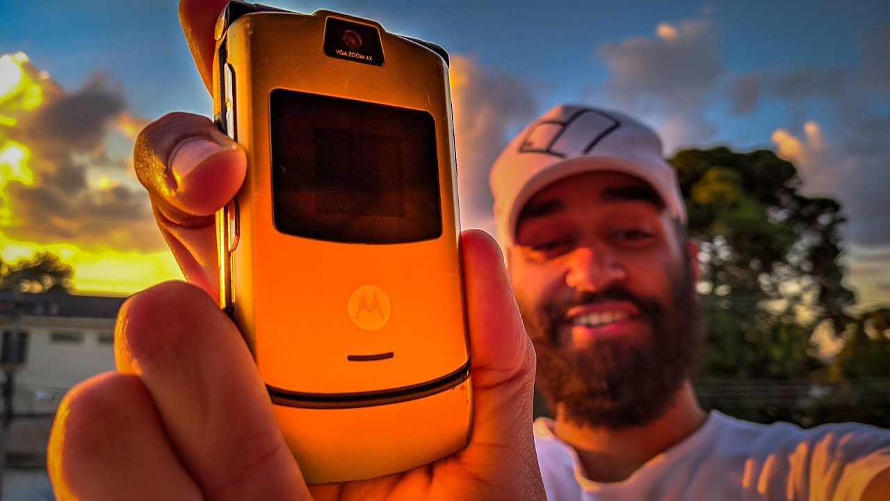 ✹COMO é USAR o V3 em 2025? - Motorola RAZR V3 • 16 ANOS de HISTÓRIA!!!!