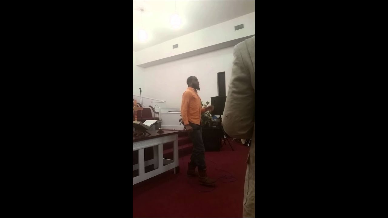 Randall Nunn ministering God has smiled on me and