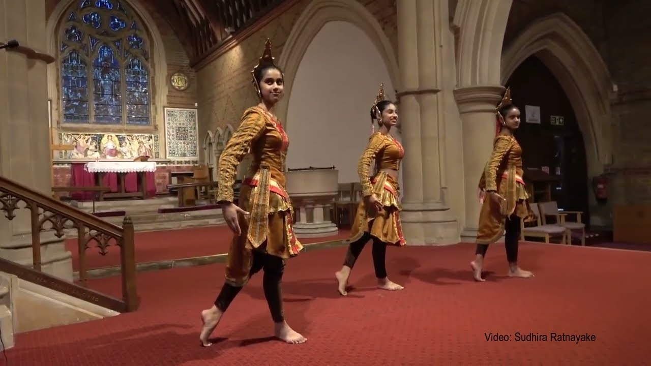 Ukusa Vannama 'Fusion' Dance - 