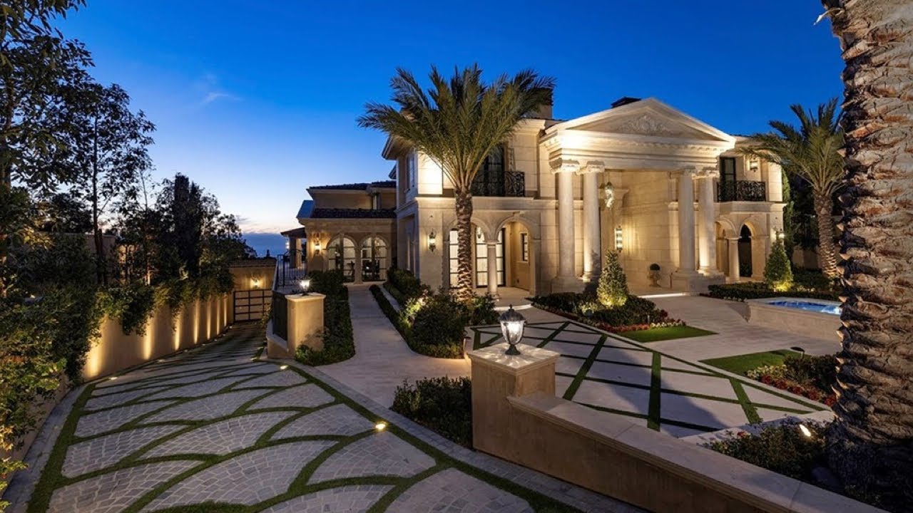 Palais de Cristal, Newport Coast CA