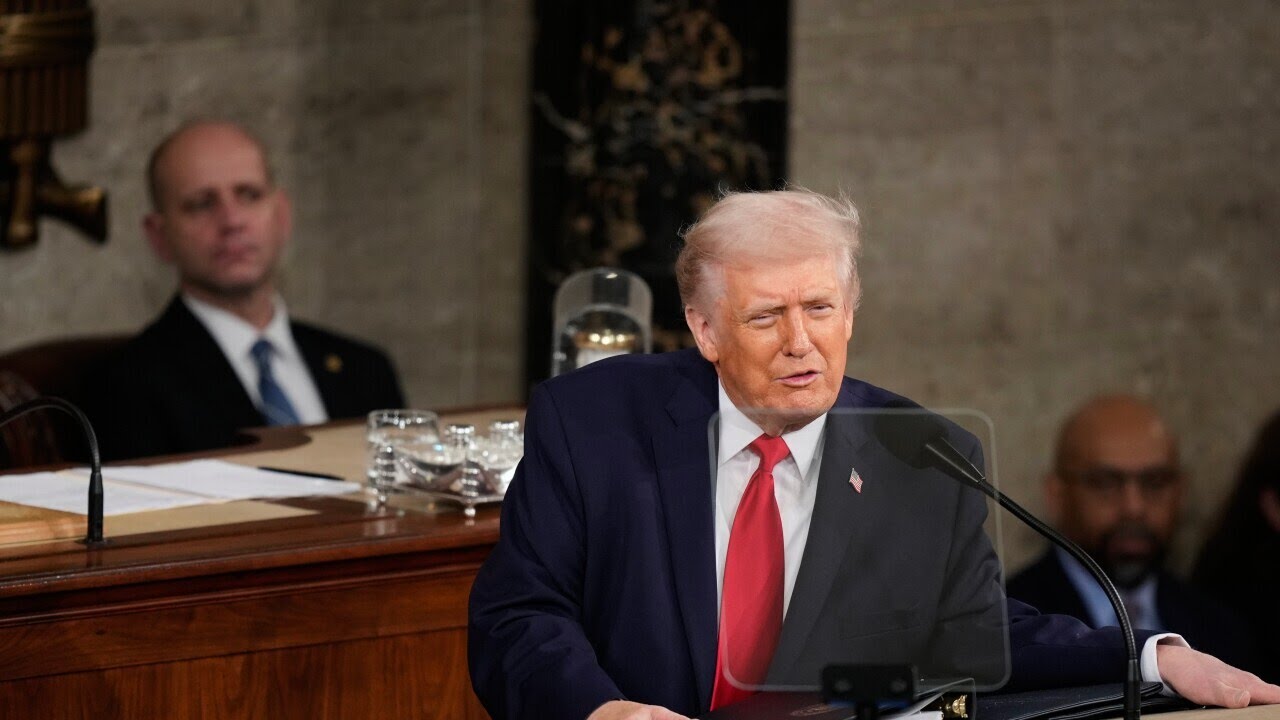 Trump touts tariffs as path to end income taxes; experts skeptical
