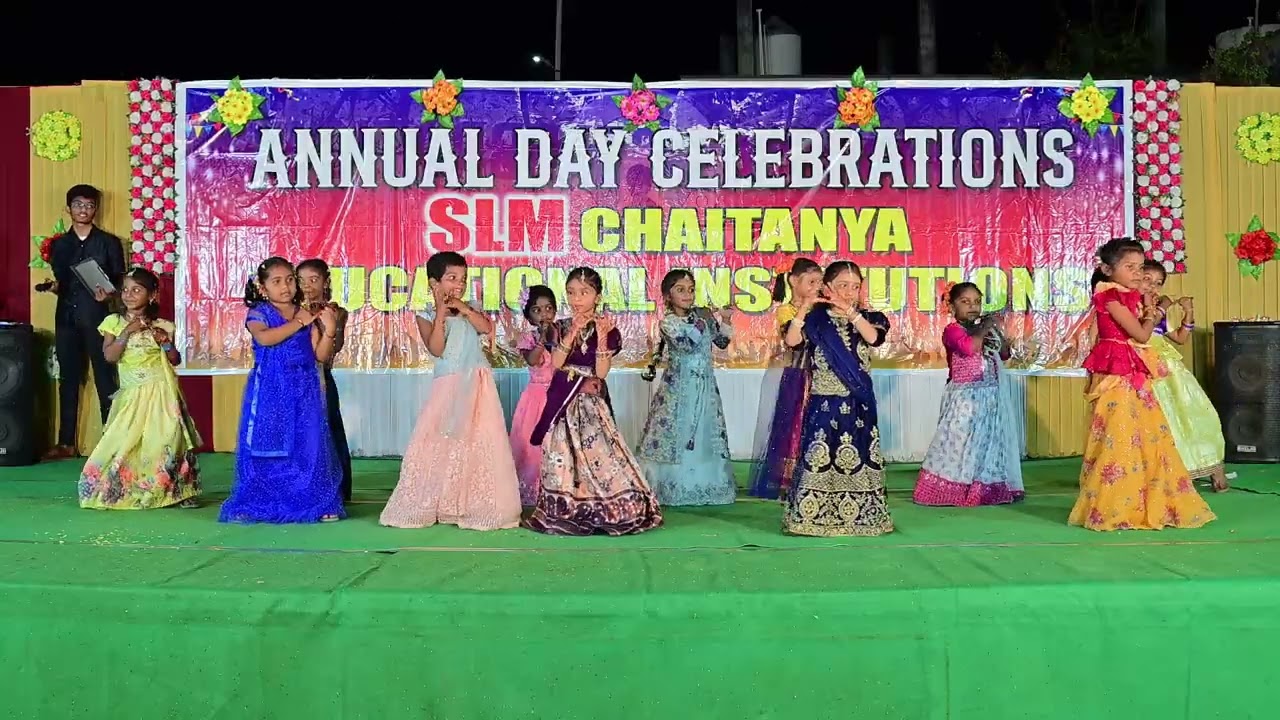 Eye catching performance by the 1st class girls  @slmchaitanya6463   @AnnualDay2026