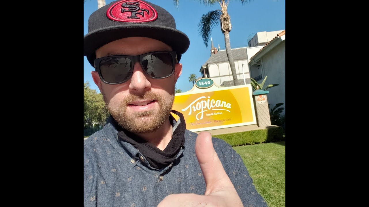 The Best Off-Property Hotel at Disneyland Resort: Tropicana Inn & Suites