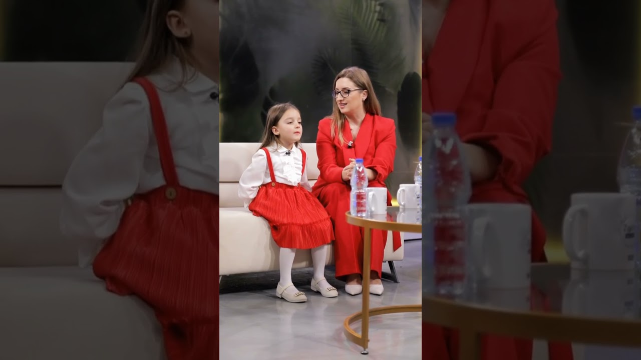 Vogëlushja 5 vjeçare këndon labçe në studion e “Zgjohu me Mcn”