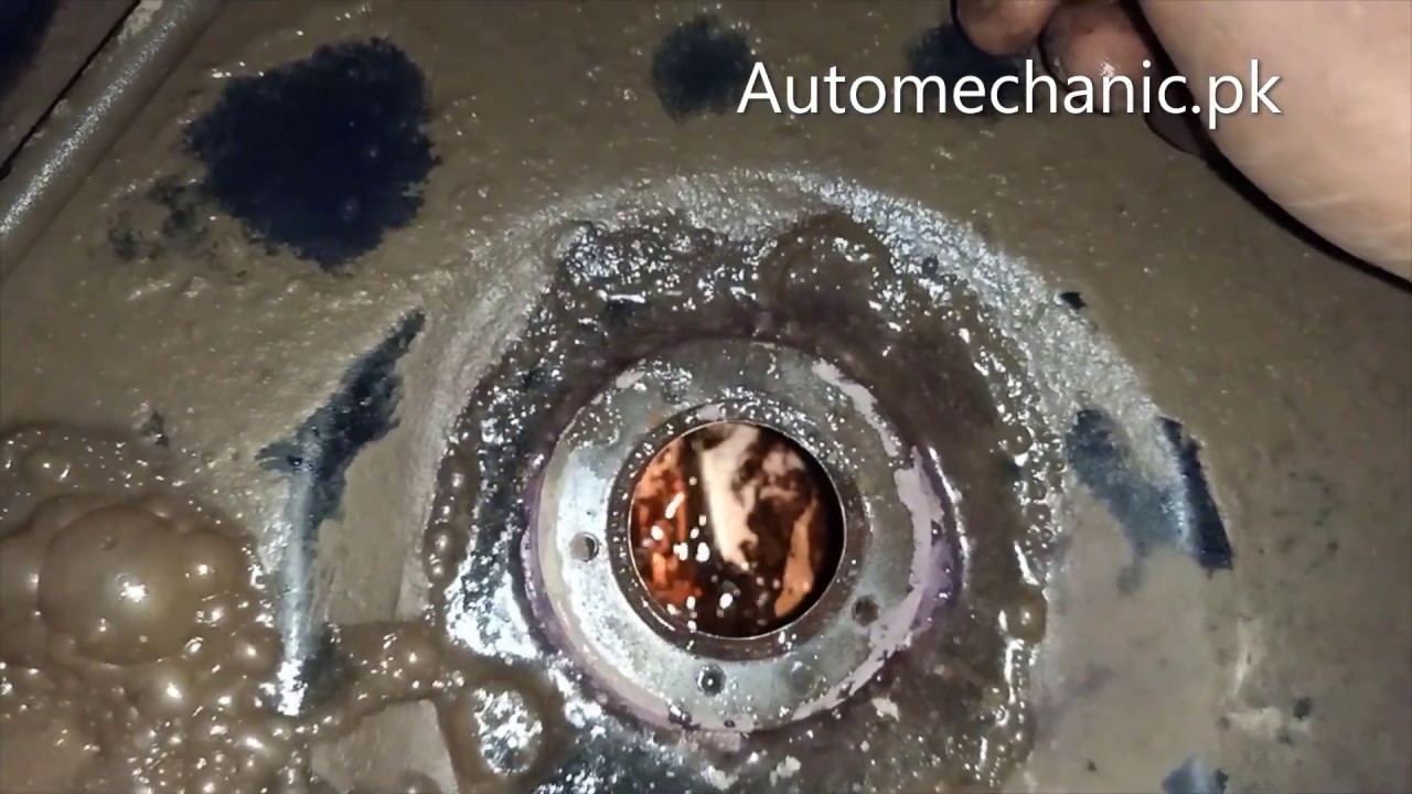 How to Clean Your Fuel Tank Of Suzuki Bolan | Remove Petrol Tank Rust | Urdu Hindi Tutorial