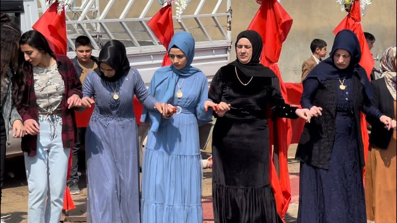 IĞDIR YUKARI TOPRAKLI ( ALEQIZIL) KÖYÜ DİLOVAN MÜZİK