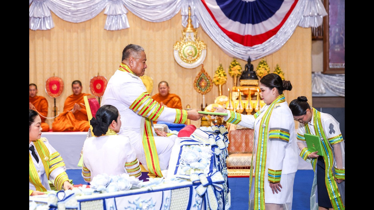 พิธีมอบปริญญาบัตรแก่ผู้สำเร็จการศึกษาของ มหาวิทยาลัยเทคโนโลยีราชมงคลกรุงเทพ ประจำปีการศึกษา 2567