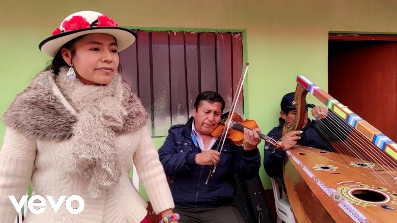 Coca Quintucha - Lisbet Alarcón
