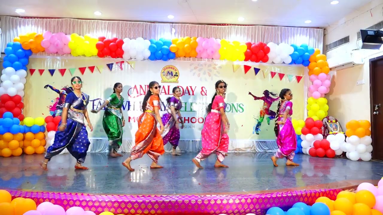 Bayiloni Balli Palike - 9th Class Girls
