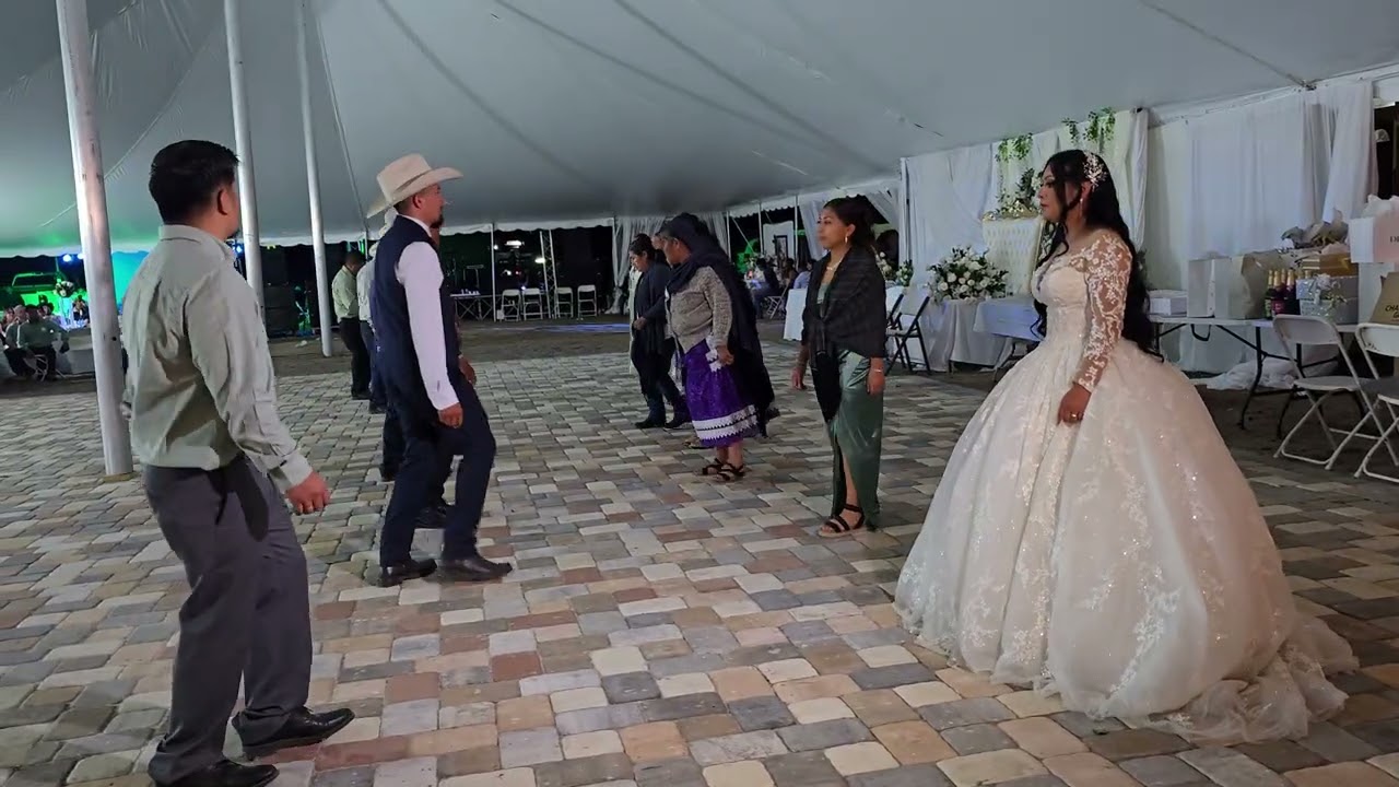 Boda de valetin  y ofelia #tradicional 