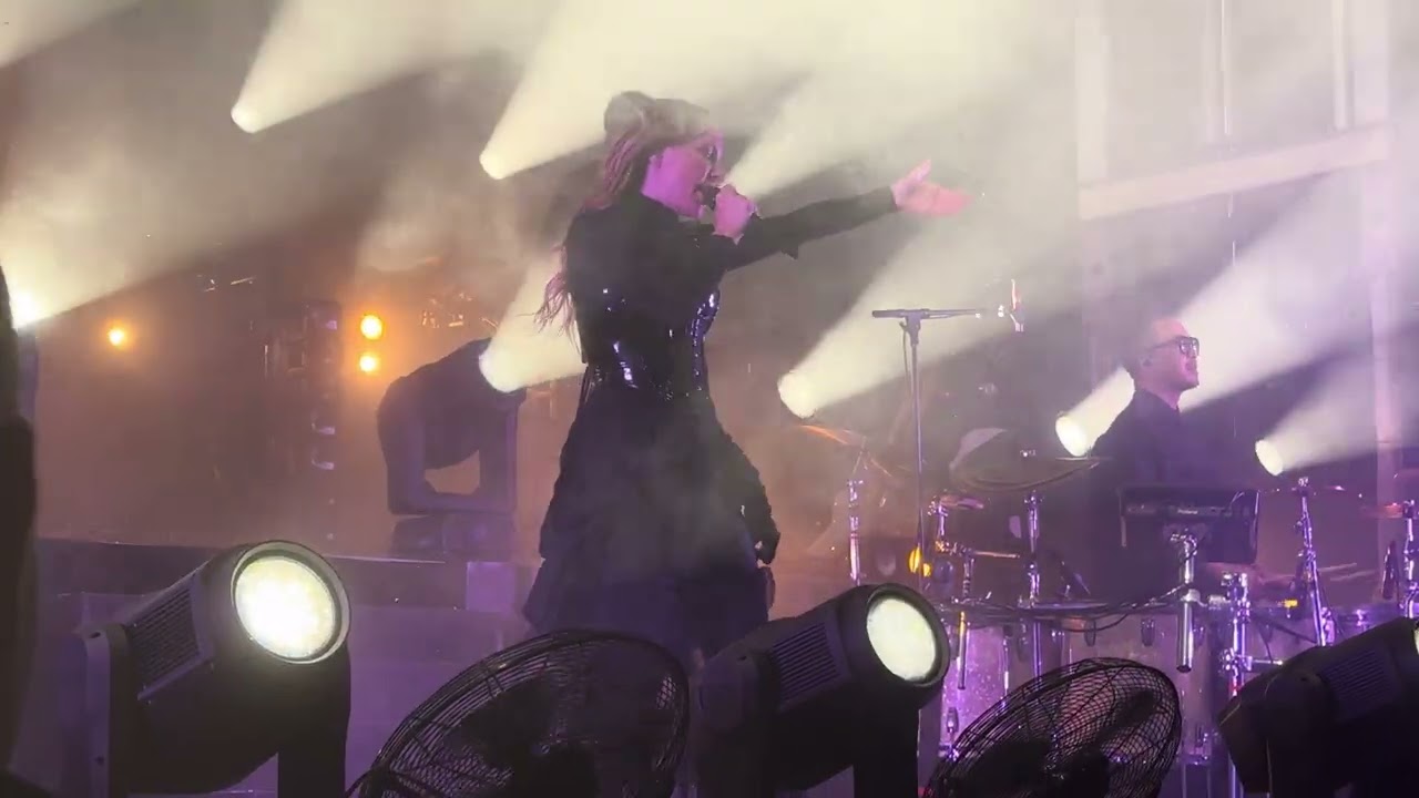 Marie-Mai - Élever (Live à Montréal, 23 juillet 2025)