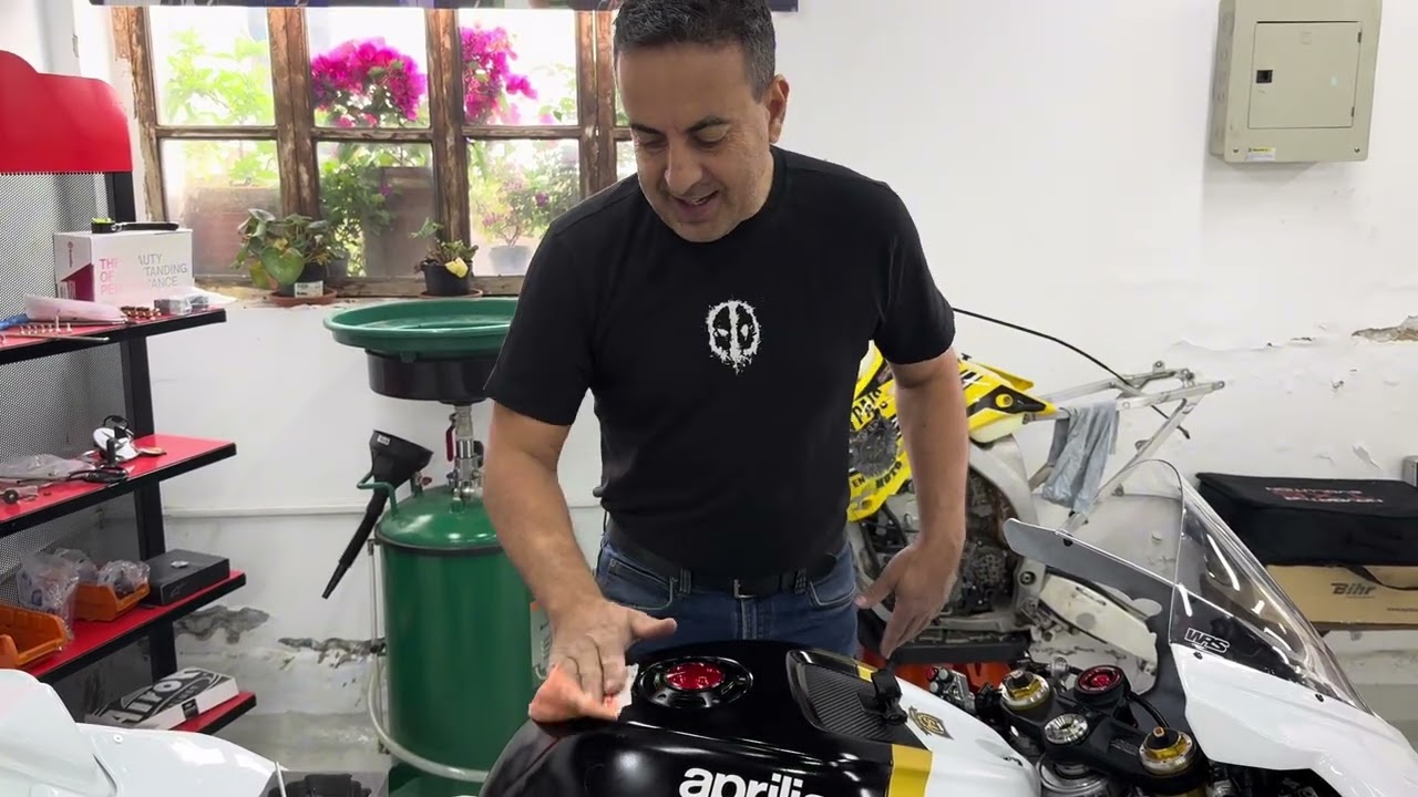 Aprilia RSV4 1100 Factory VIZUETE EDITION