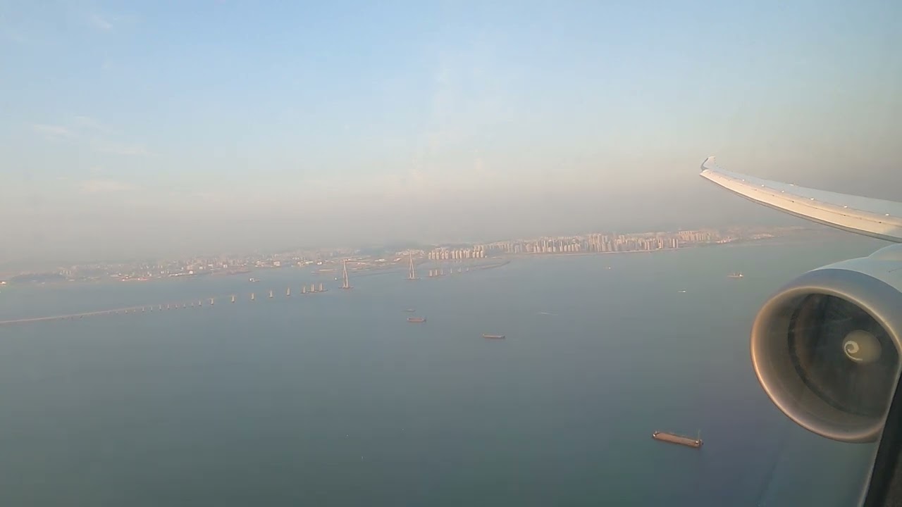Westjet 787-9 Dreamliner golden hour landing at Seoul Incheon International Airport(ICN)