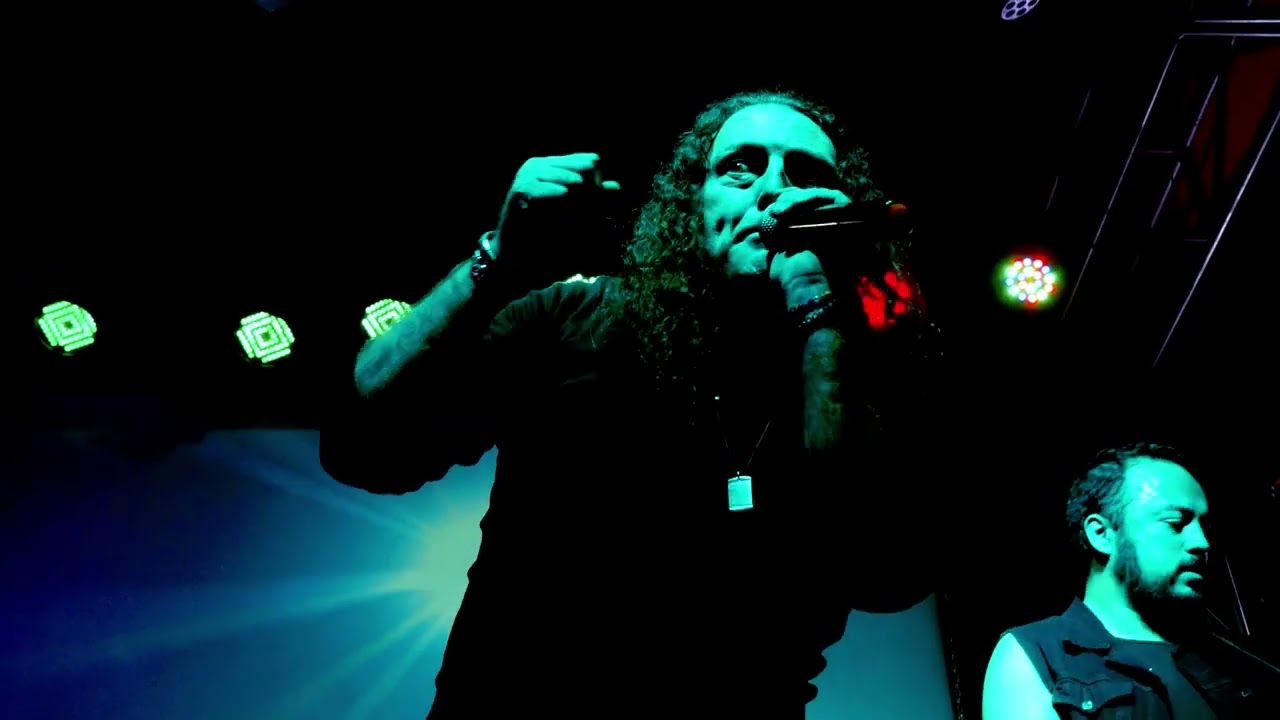 Fabio Lione - Pull me Under (Dream Theater) Live in Bogotá