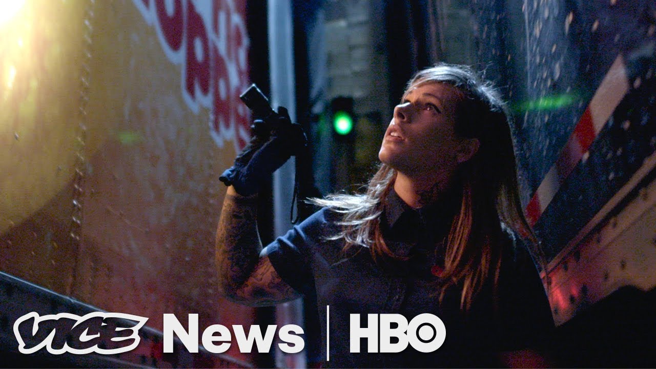 American Truck Driver & Trump's Trans Ban: VICE News Tonight Full Episode (HBO)