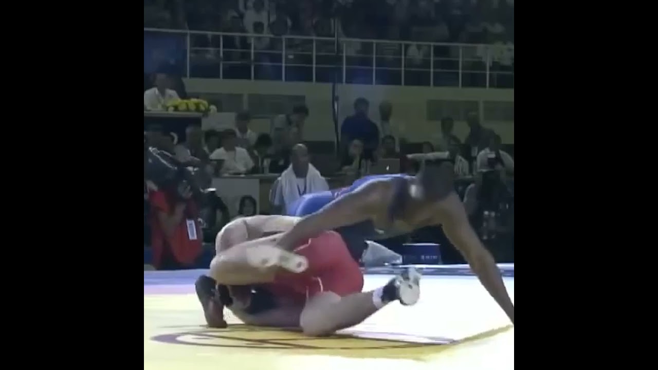 Садулаев и Салас Перес встретятся в финале #WrestleTokyo