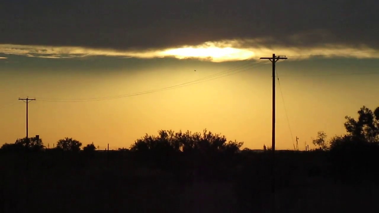 UFO at the Marfa Lights? (video 1)