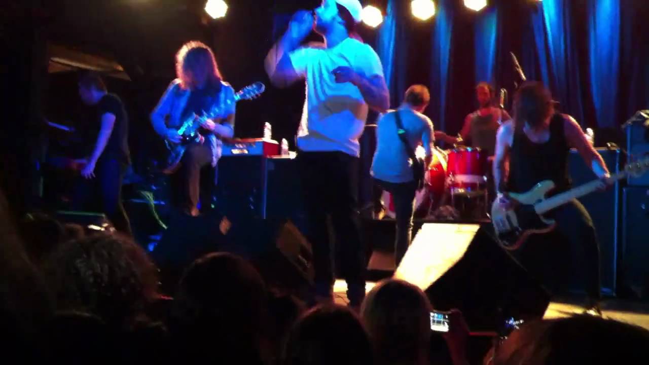 Pretend.Relive.Regret- Emarosa: Live at Busters