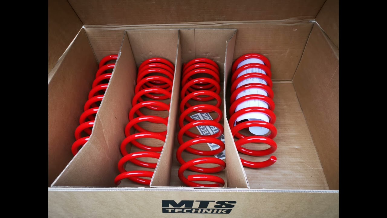 MTS Technik lowring springs on BMW F10 520d. Before and after.