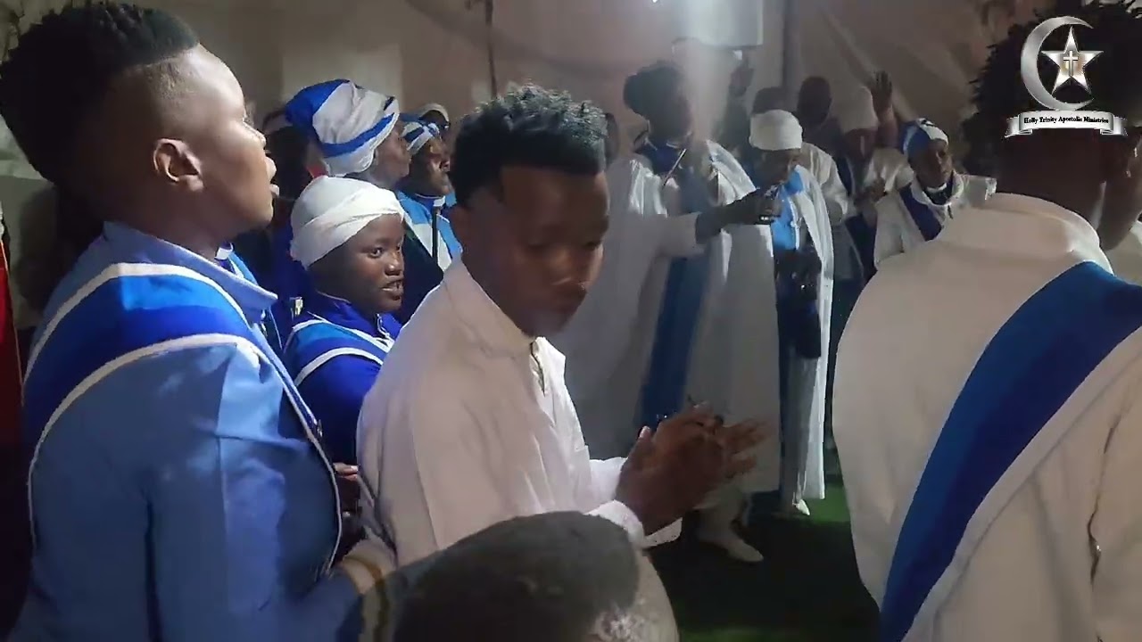 Modimo oa boikanyo - HTAM
