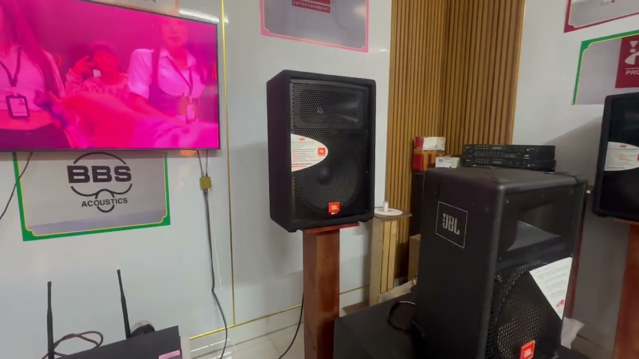 JBL USA 🇺🇸. Com Bo kinh điển giá trong video lh 0973495429