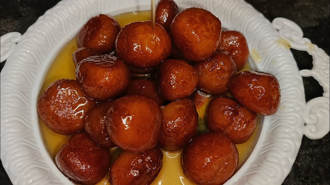 బ్రెడ్ గులాబ్ జామున్llSweet తినాలని ఉంటే బ్రెడ్ తో చాలా ఈజీ గా గులాబ్ జామున్ చేసుకోవచ్చుl#gulabjamun
