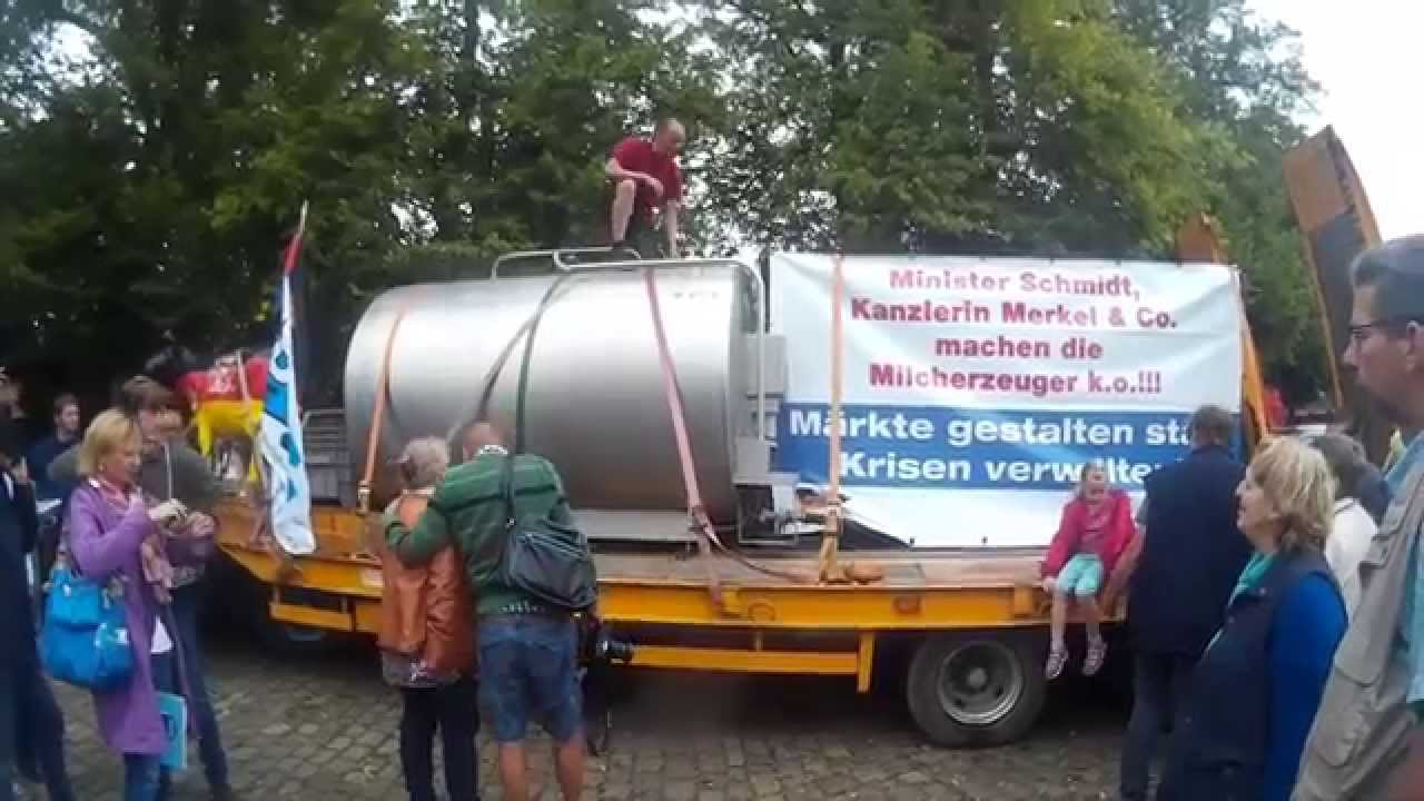 Beginn BDM Staffelfahrt 24.08.'15 in Pewsum