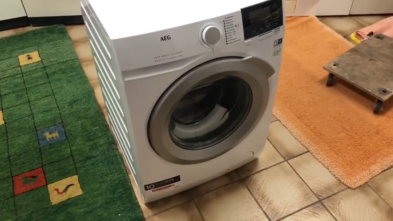 Eine neue Waschmaschine aufbauen und anschließen