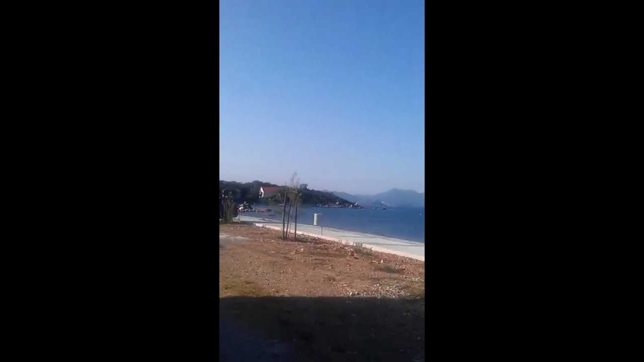The Road to Sreser (Pelje&scaron;ac), Croatia