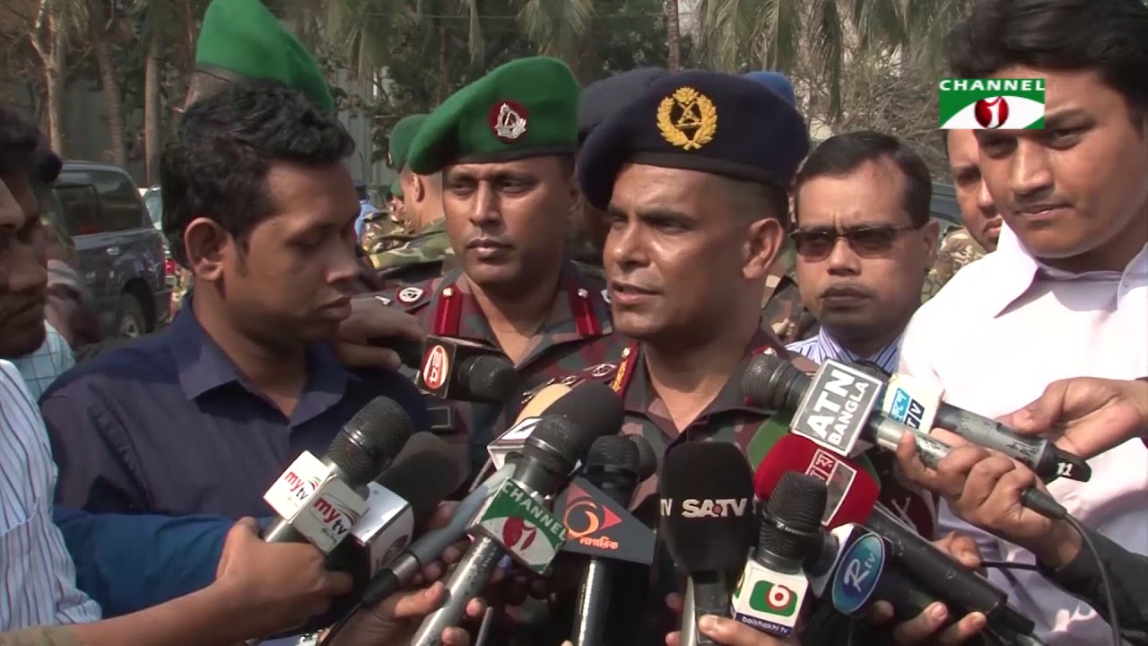 পিলখানা ট্র্যাজেডির নবম বার্ষিকীতে শহীদ সেনা কর্মকর্তাদের প্রতি শ্রদ্ধা