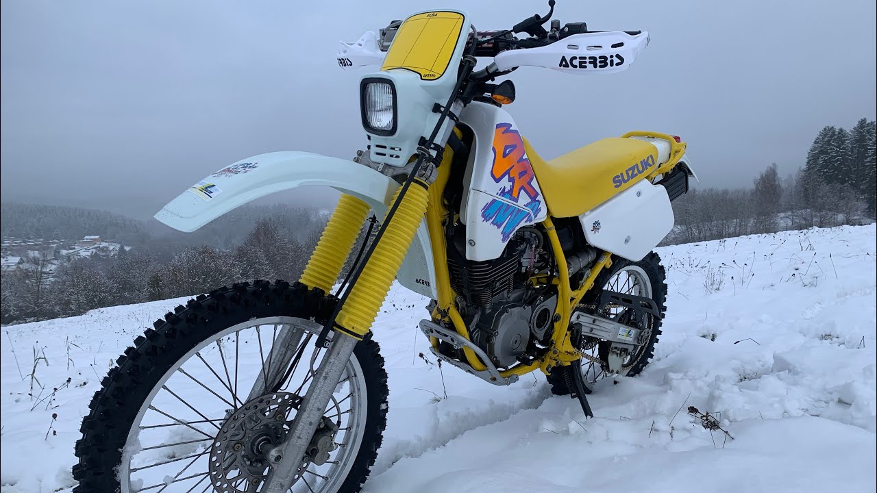 Eine DR350 „Jens Scheffler Replica“ für Classic Enduro (Rennen)