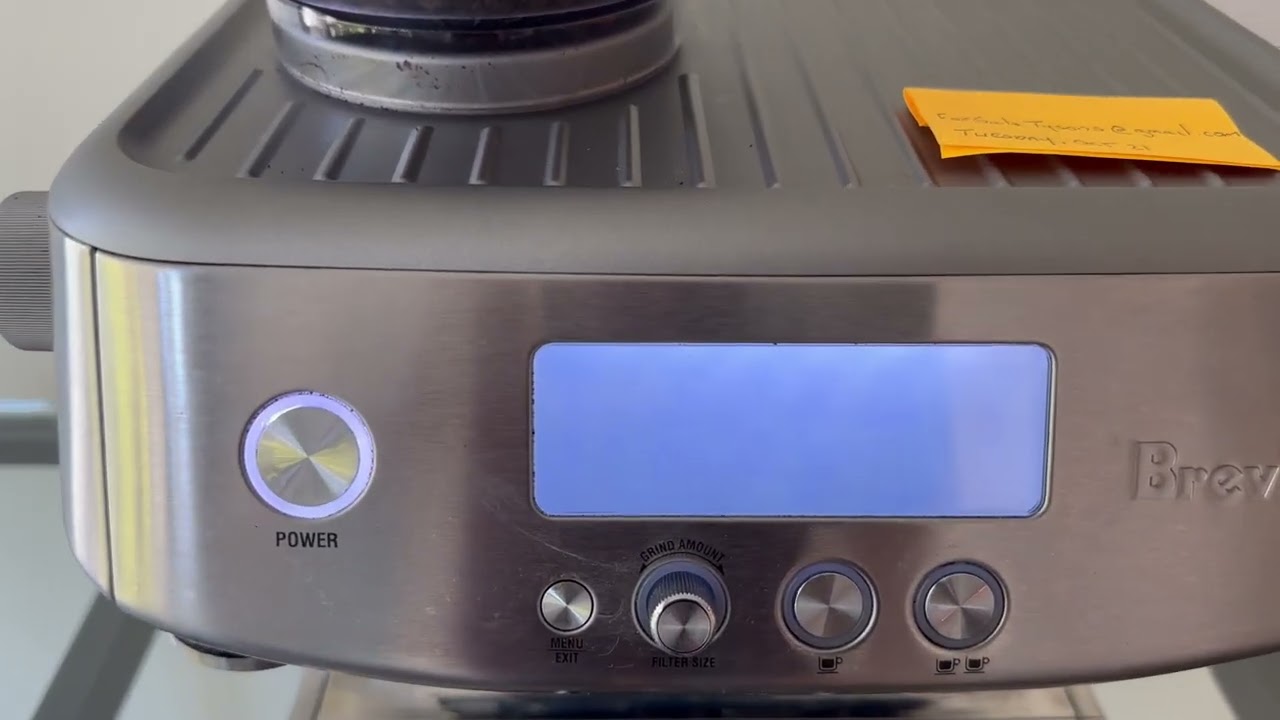 Coffee machine grinding