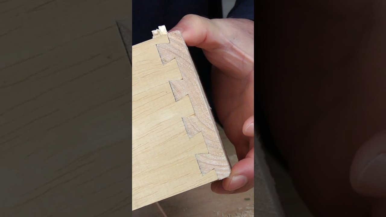 Dovetails on a Router Table Using the Dovetailer Jig