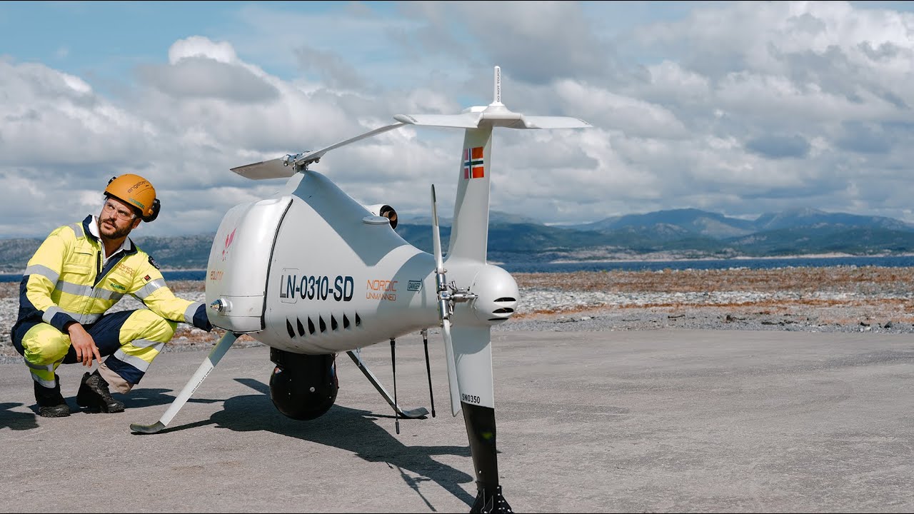 The world’s first logistics operation with a drone to an offshore installation.