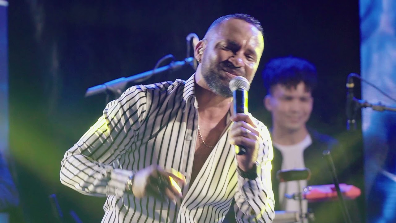 Cali Ají (Cover )- York Black And White [ Live Performance Video ]