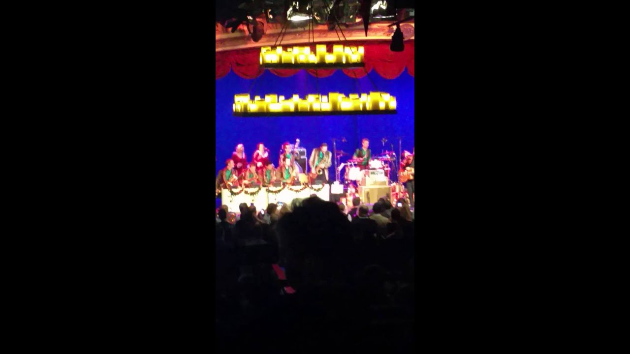 Brian Setzer Orchestra - Yabba Dabba Yuletide