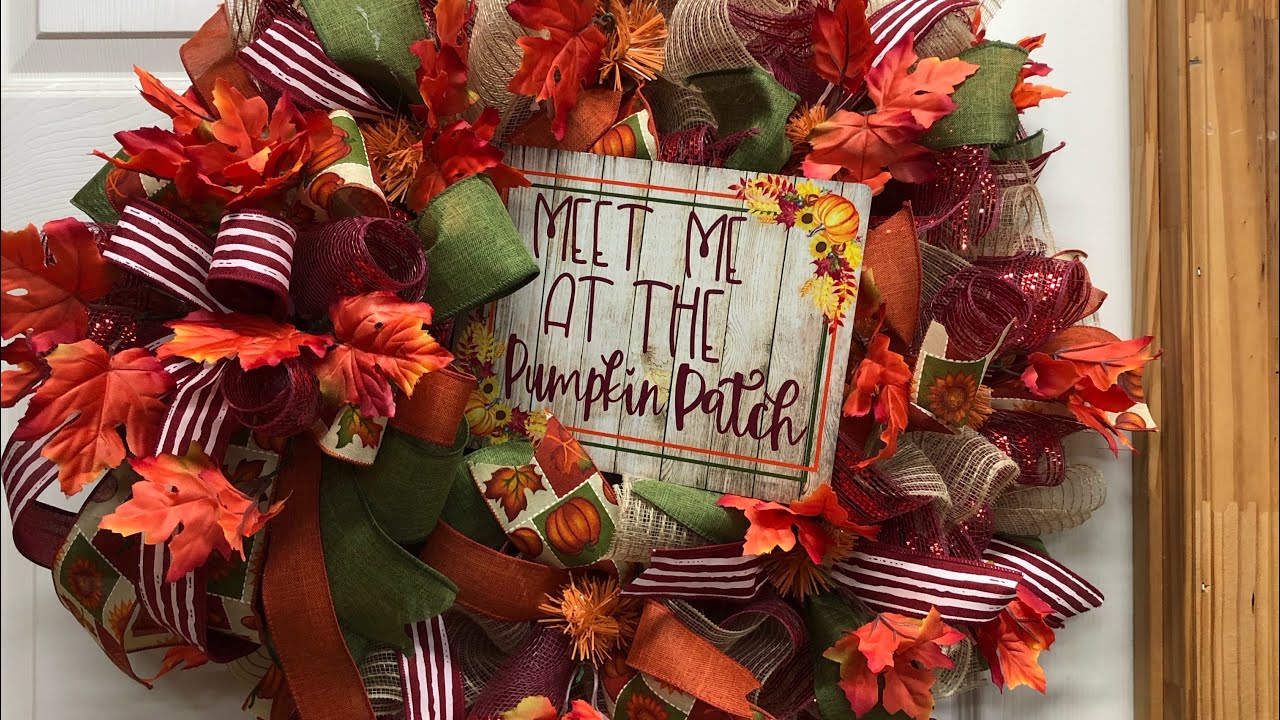 How to make a Ruffle with curls and fall leaves with Hard Working Mom