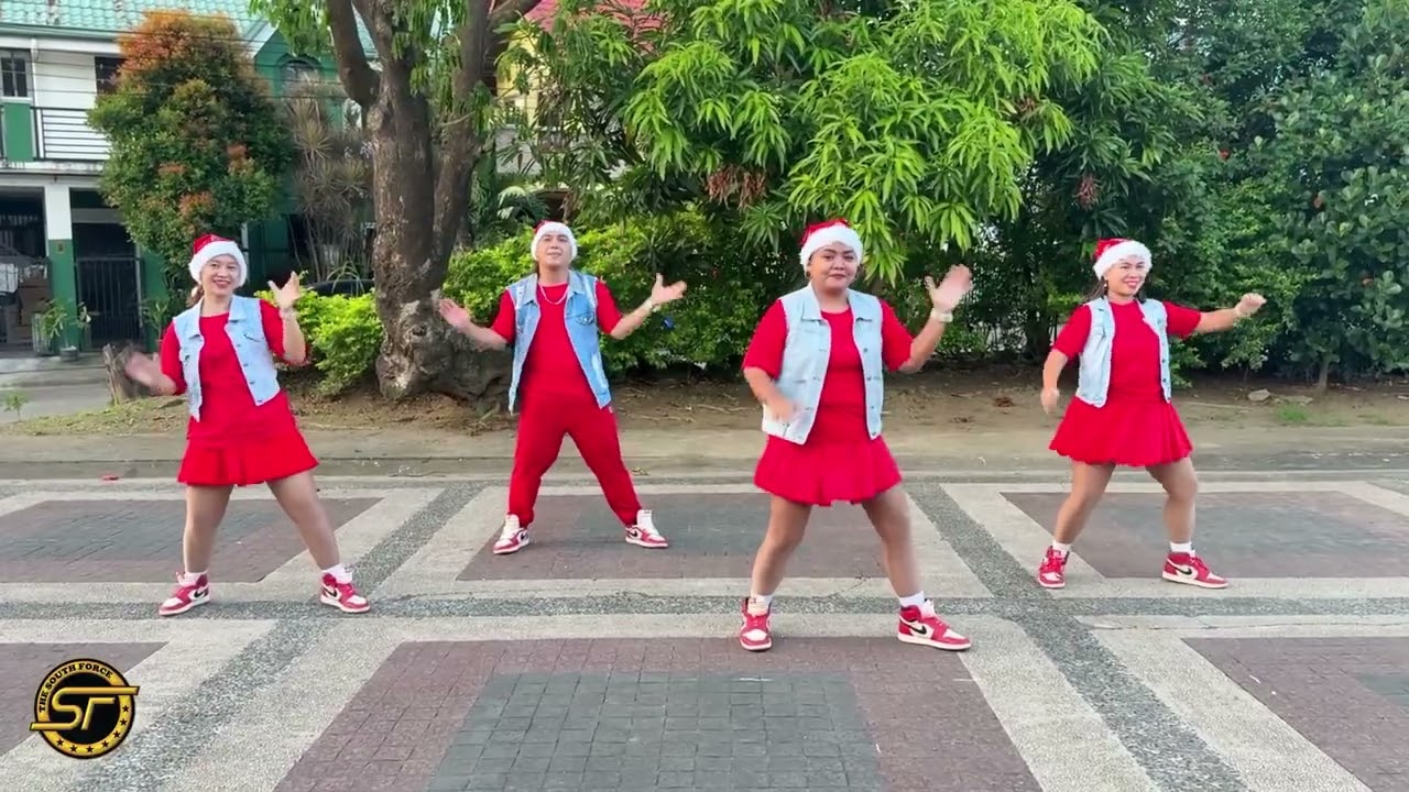 DanceGroup2