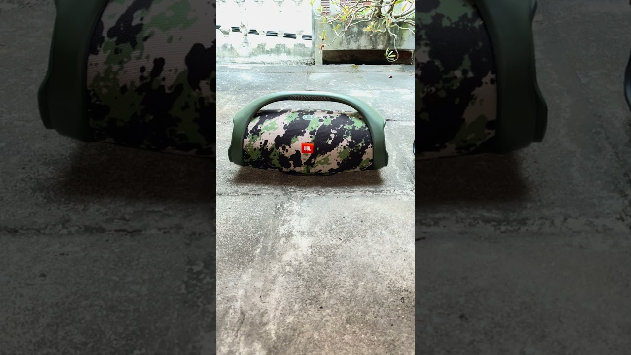 Jbl Boombox 2 vs Partybox on the go