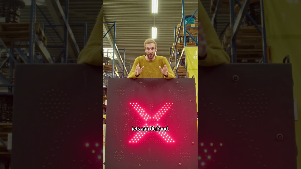 Rood kruis op de snelweg? - #HOEDAN?!