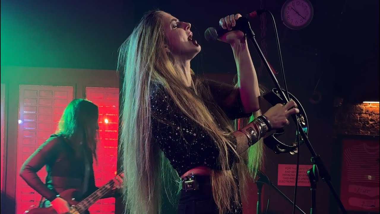 Legs Electric - Dark Paradise / She’s Like A Saint [Live] 13/6/2025 - The Prince Of Wales, Bunbury