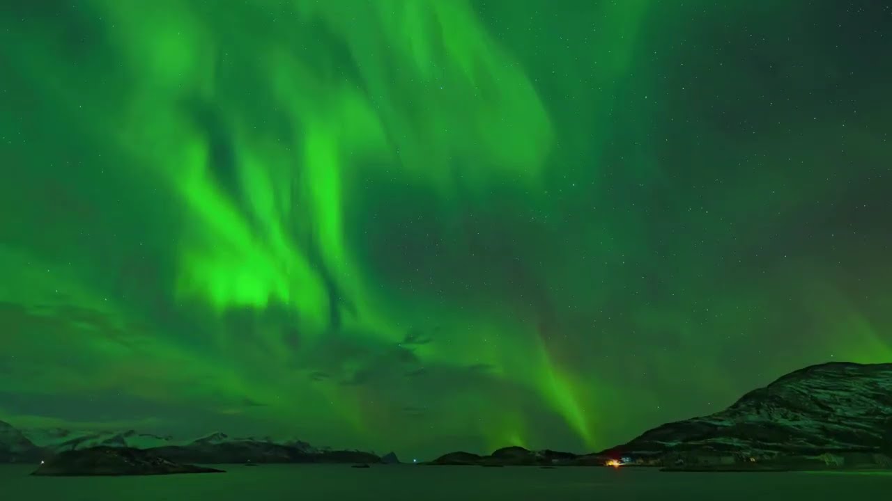 20231108 Aurora | Northern Lights | Nordlys | Tromsø Norway, 4K HDR Sommarøy