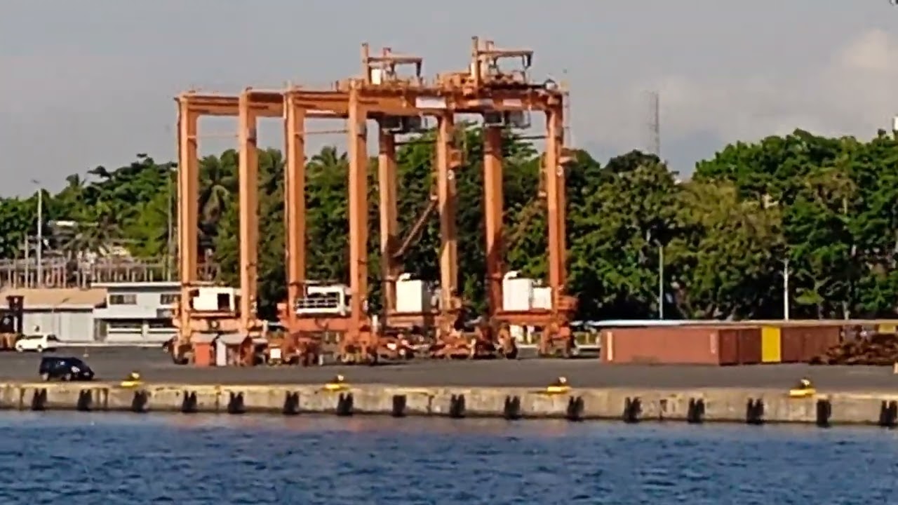Cargo Ship is approaching! Tabi kayu! #youtube #viral #youtuber King Cbb Tv