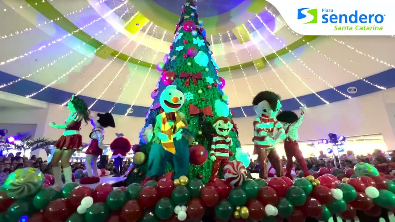 ¡Encendido Navideño en Plaza Sendero Santa Catarina! 🎄✨