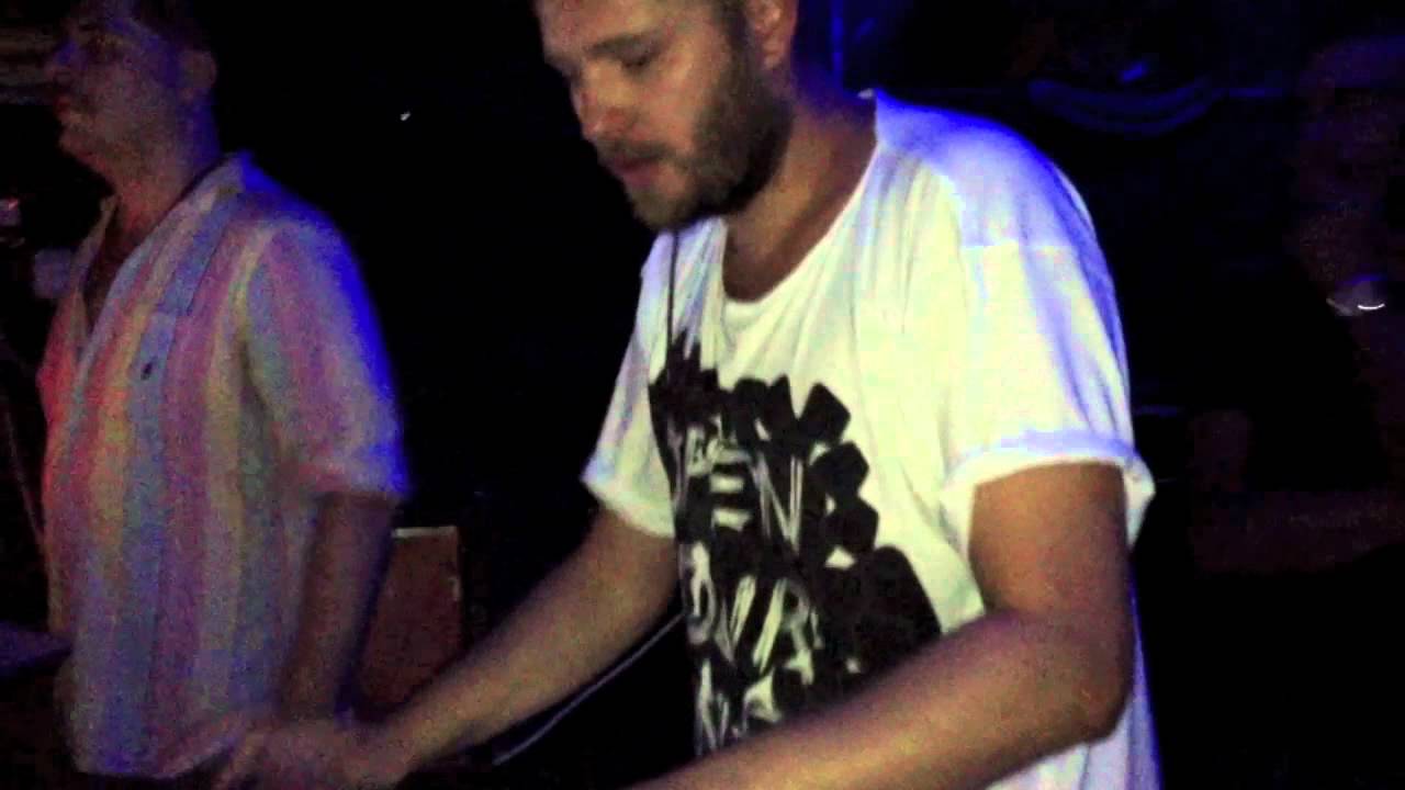 Luca Agnelli @ Turmalin Disco (Lipari - Isole Eolie) 28-07-12 (3)