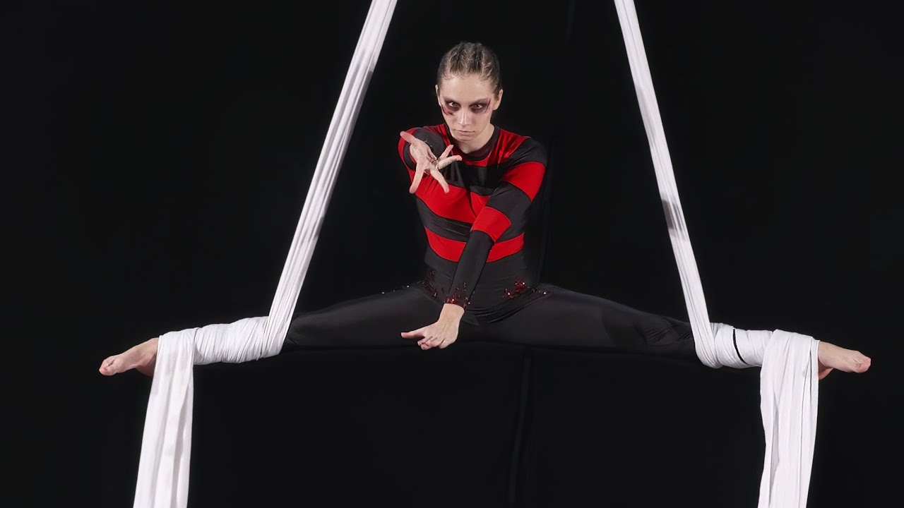 🥇Urszula Rymarczyk - #CPAS24 - AERIAL SILKS JUNIOR A 10-14 Competitive